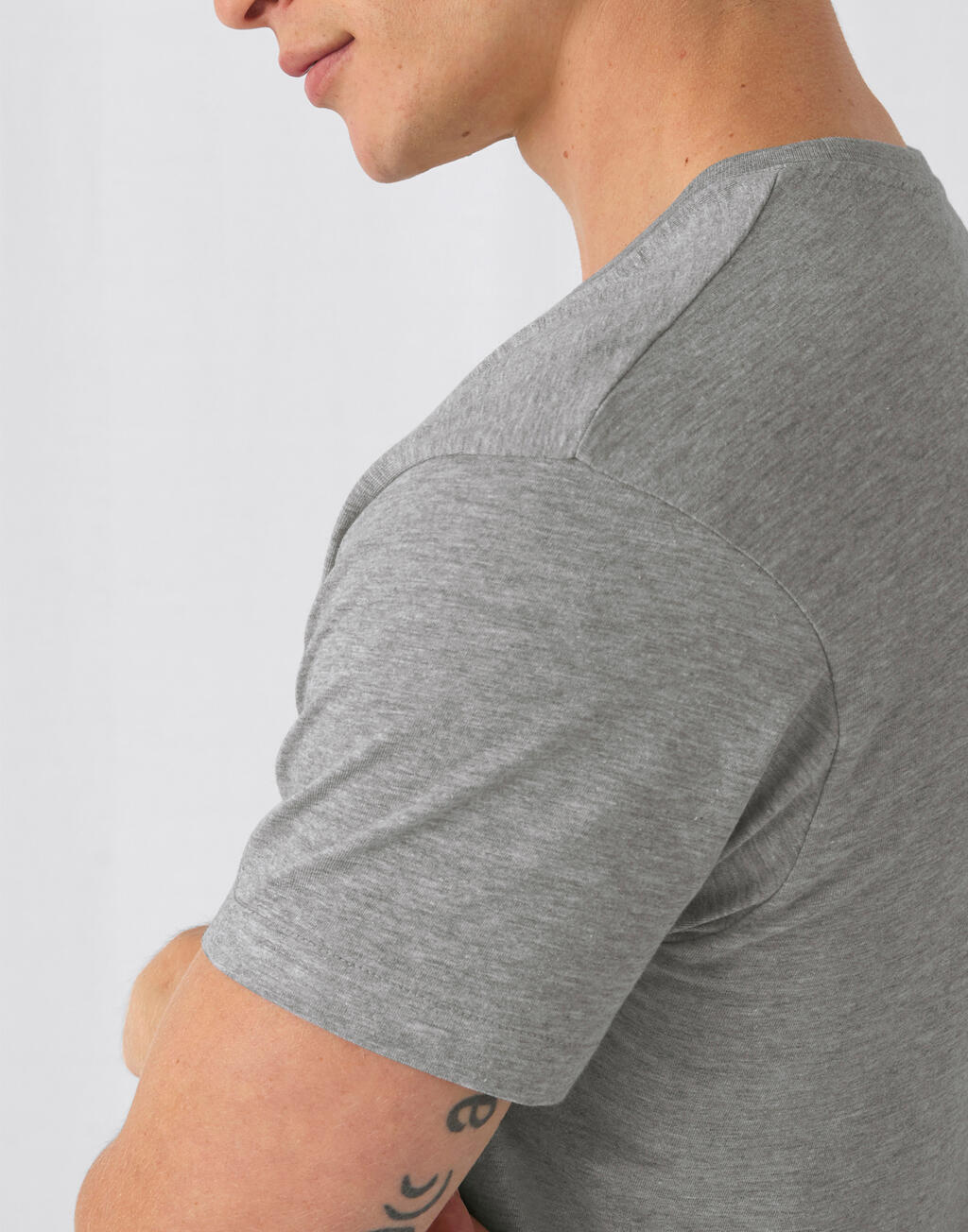 #E150 T-Shirt - Vue 3