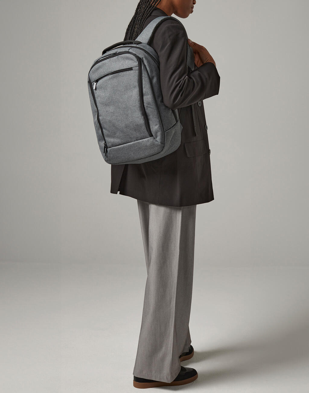 Executive Digital Backpack - Vue 3