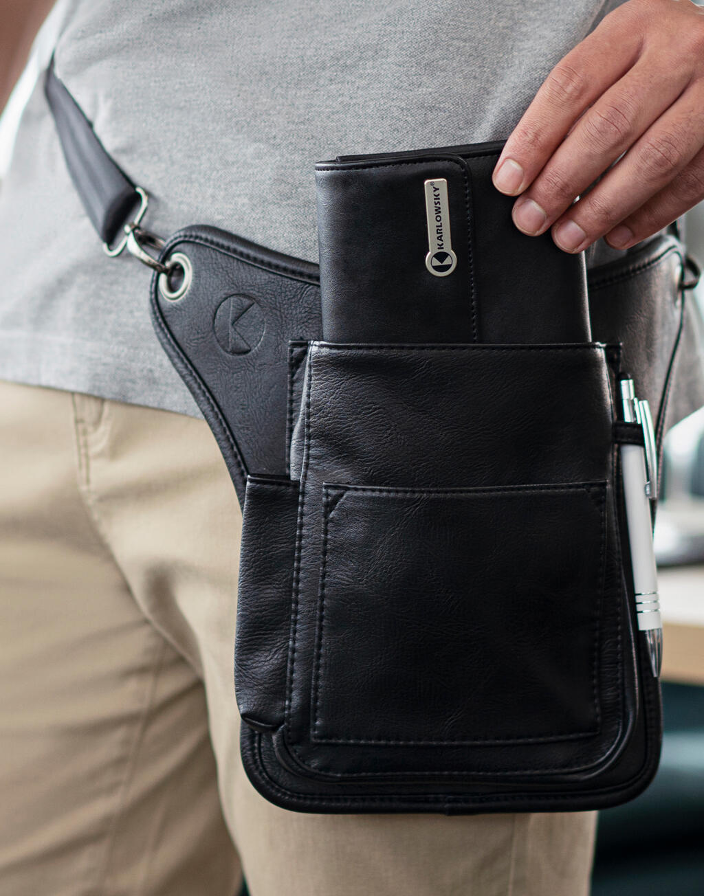 High-Capacity Waiters' Holster - Vue 2