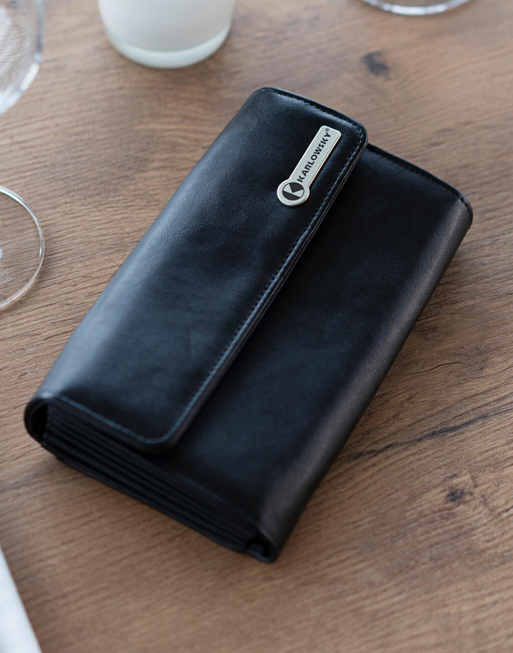 Waiter's Wallet with Press Stud - Vue 2