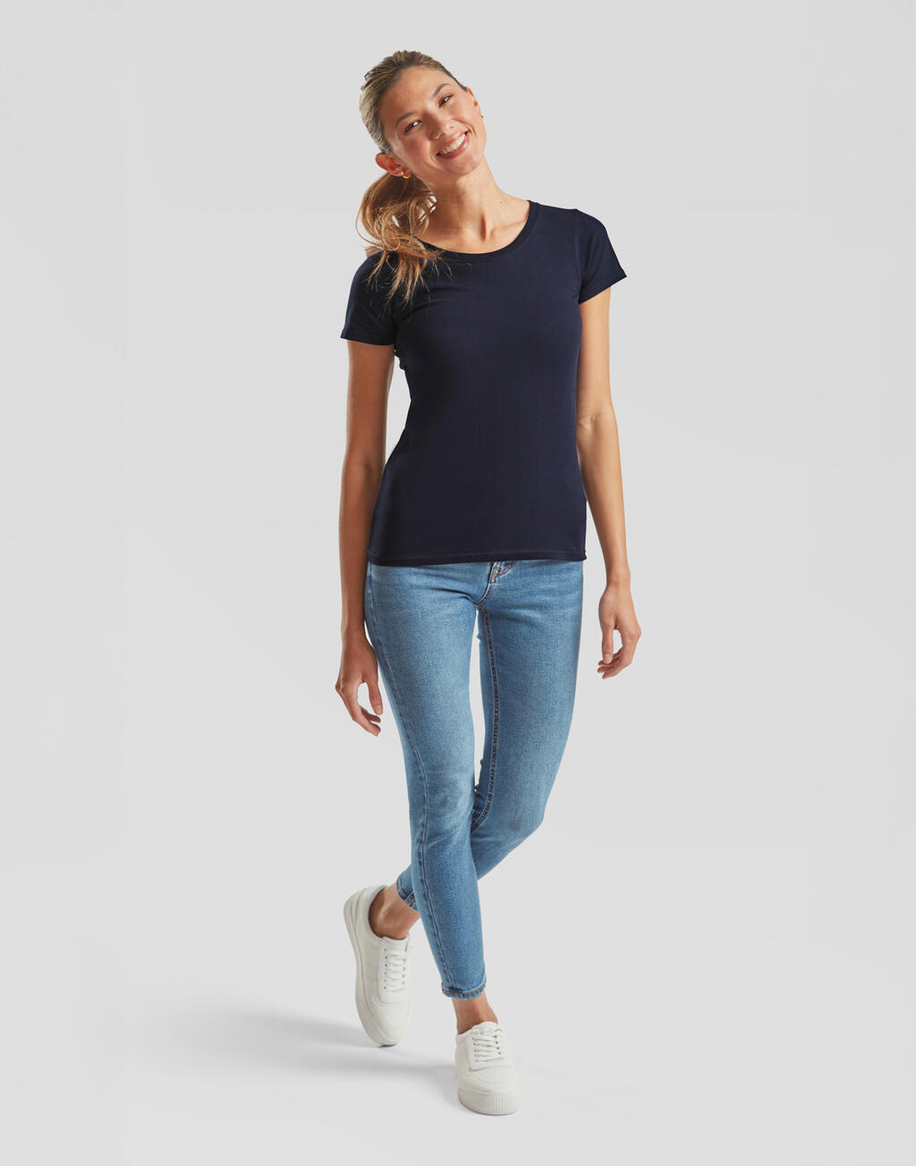 Ladies' Iconic 195 Ringspun Premium T - Vue 5