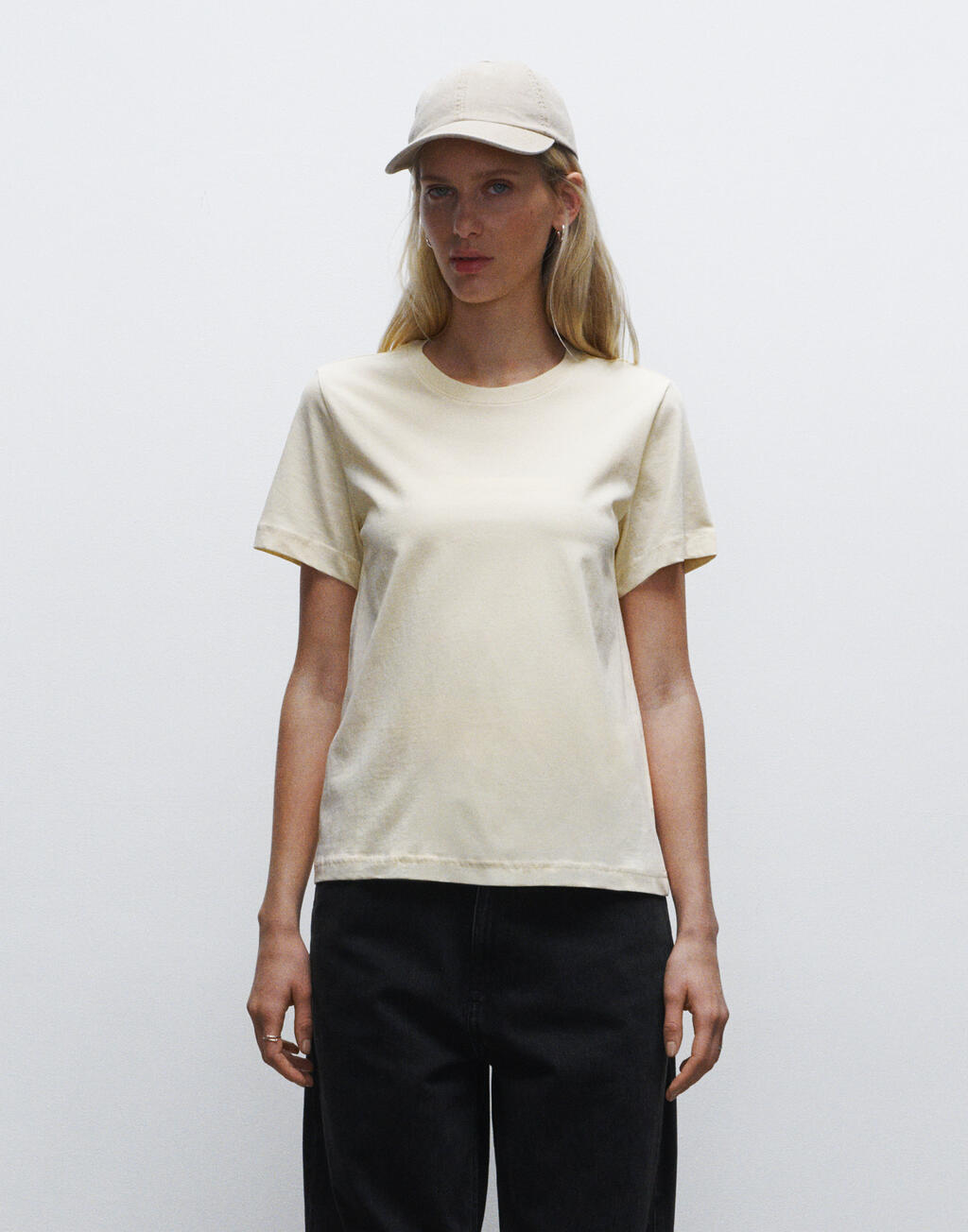 Womens Regular Tee - Vue 5