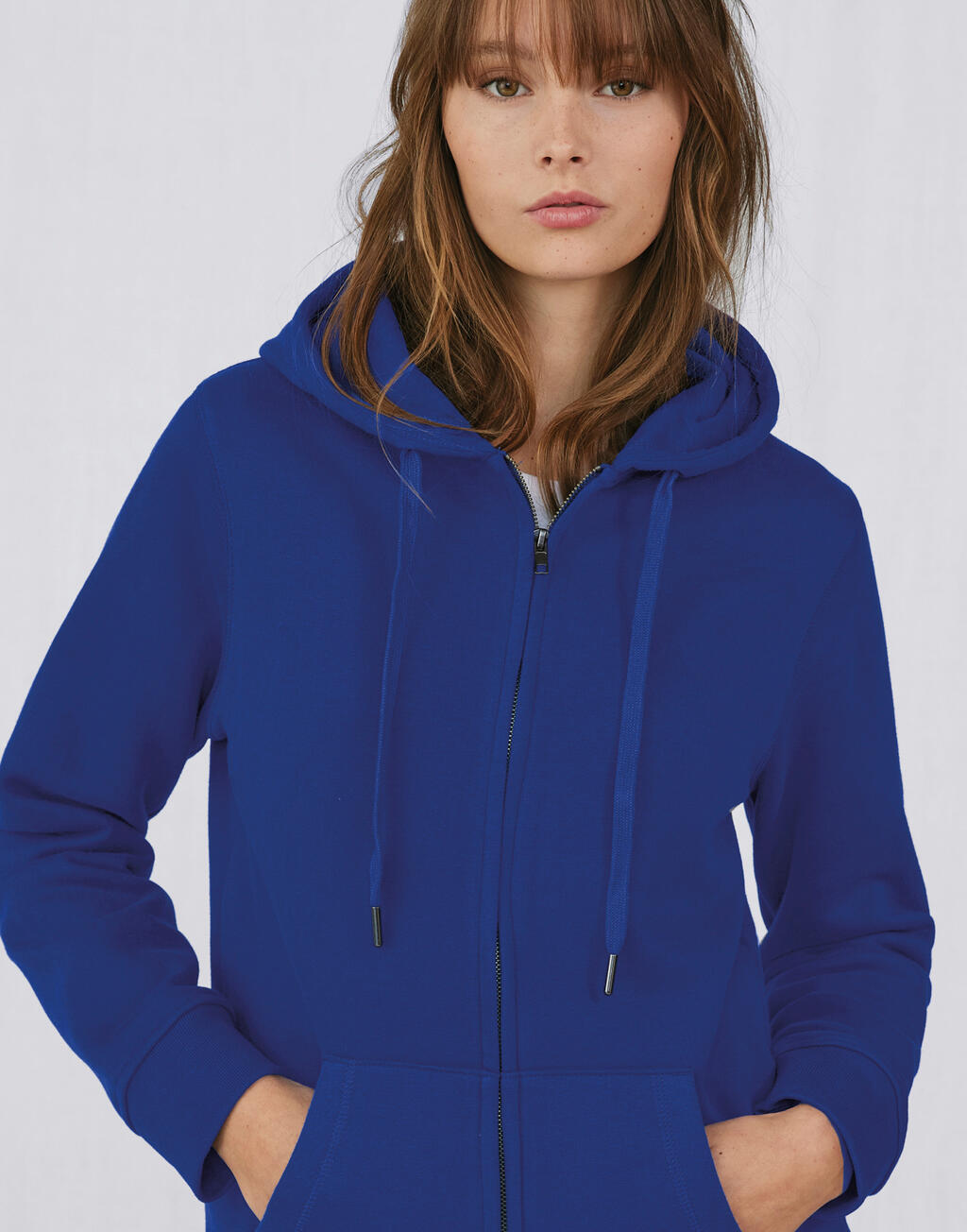 QUEEN Zipped Hood - Vue 4