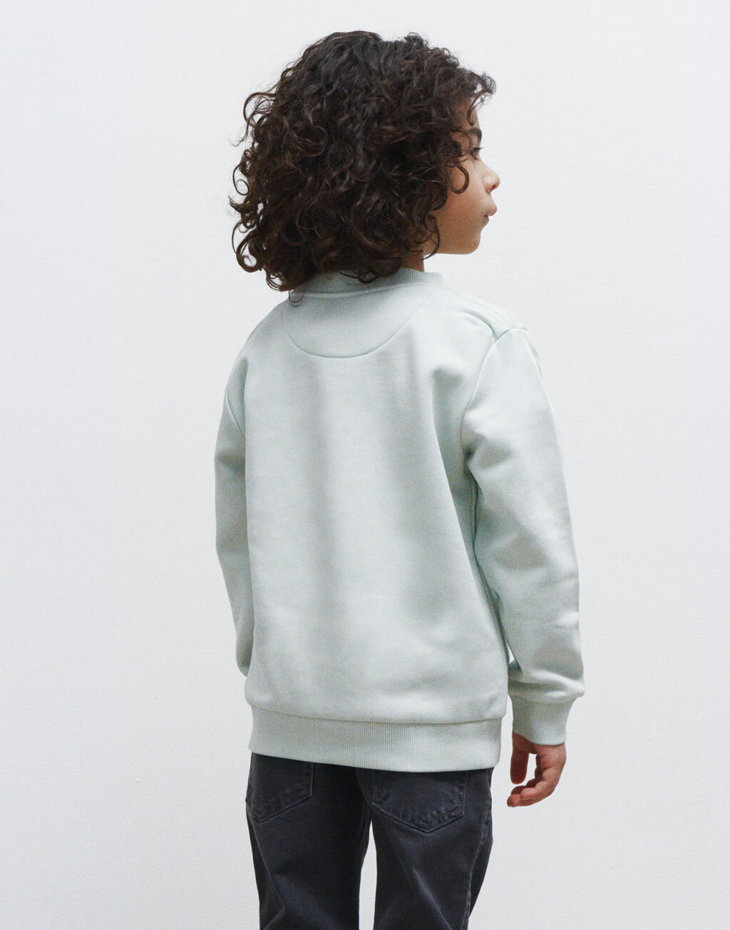 Kids Sweatshirt - Vue 2