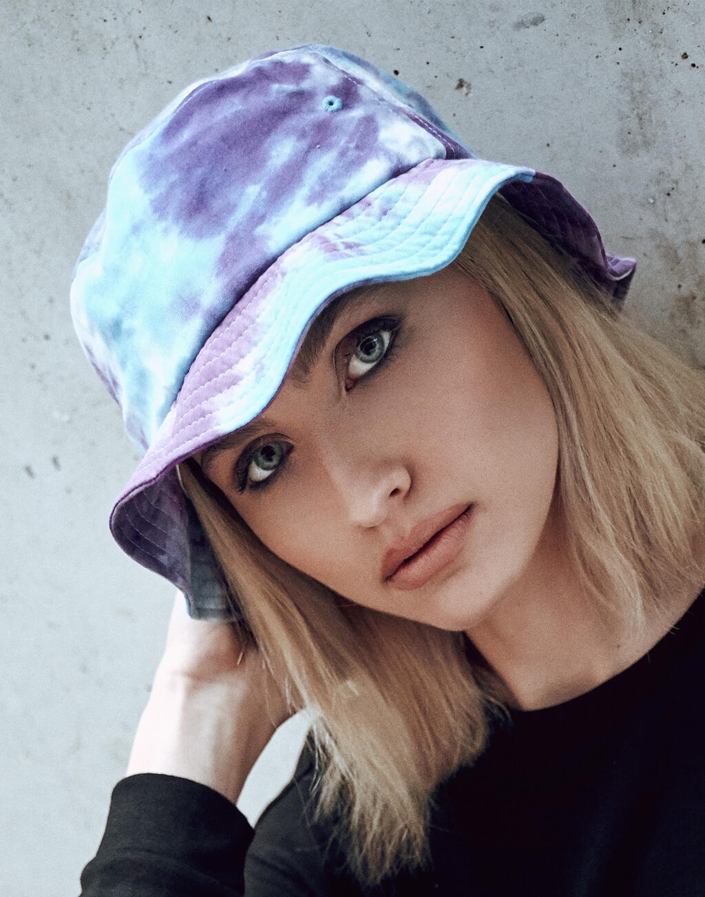Festival Print Bucket Hat - Vue 2