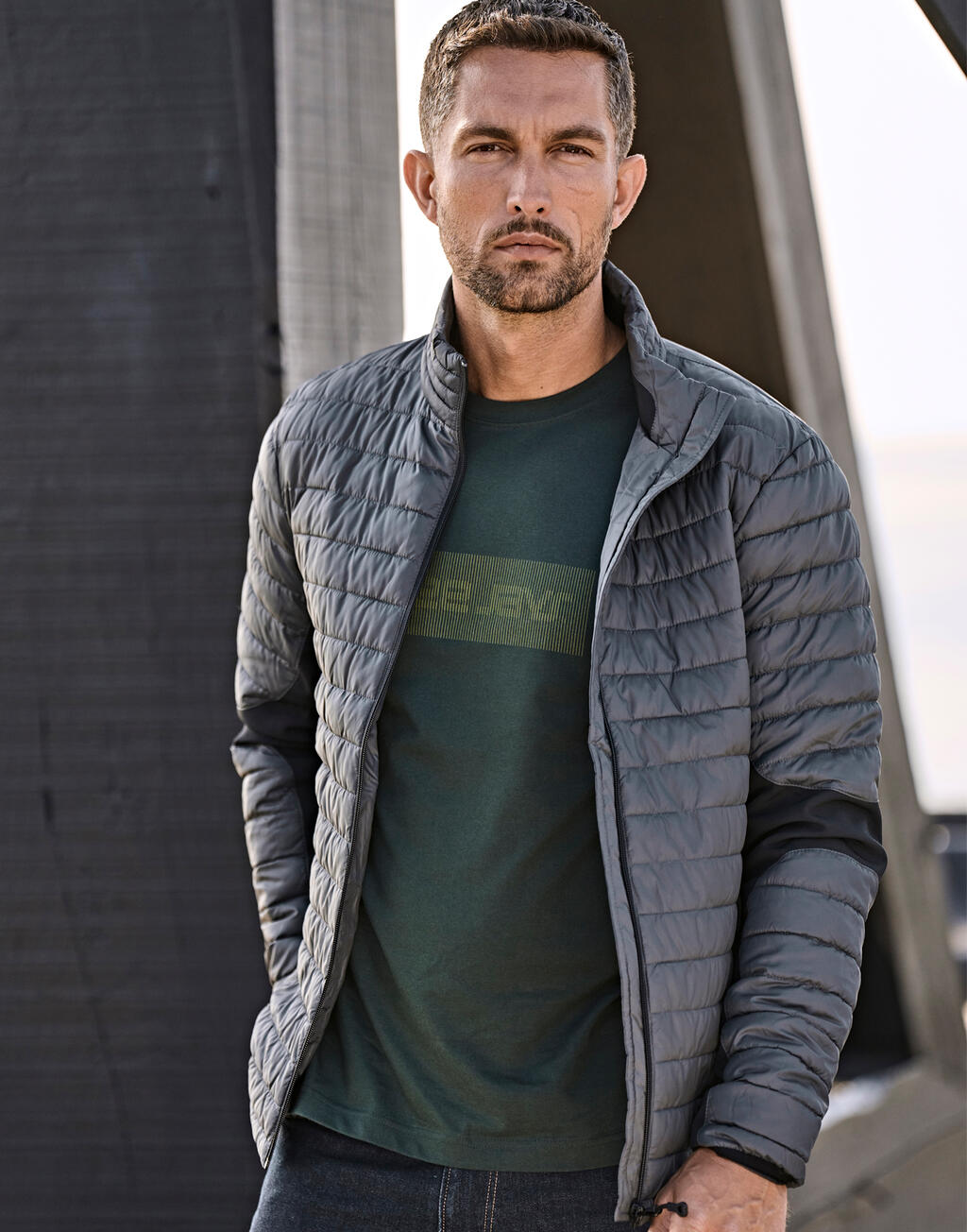 Crossover Jacket - Vue 3