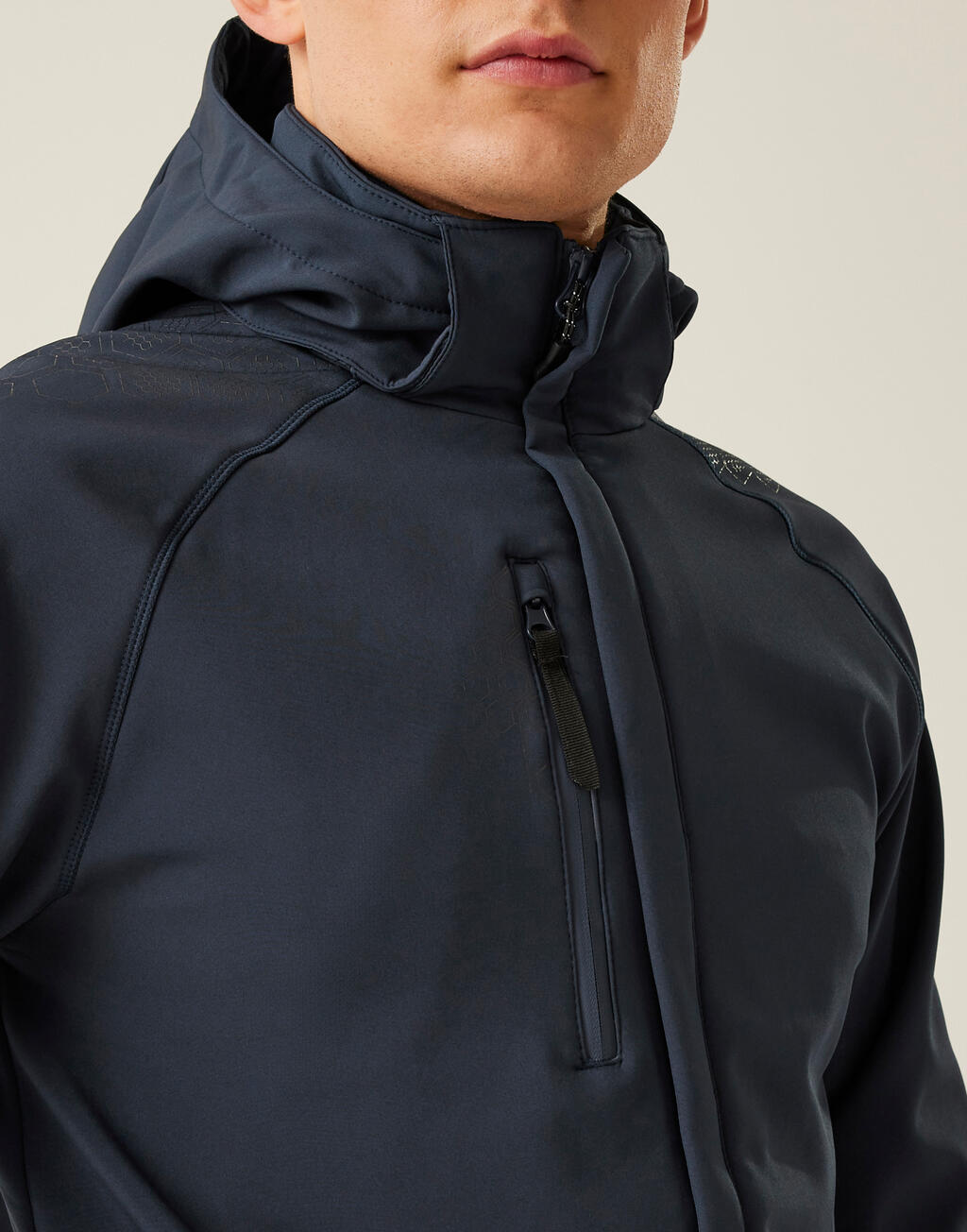 Repeller Lined Hooded Softshell - Vue 5