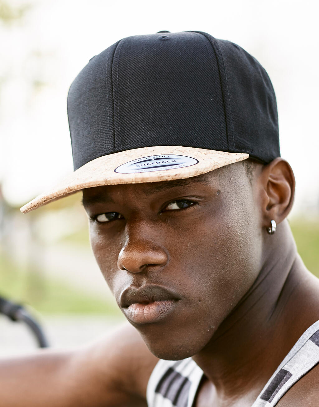 Cork Snapback - Vue 3