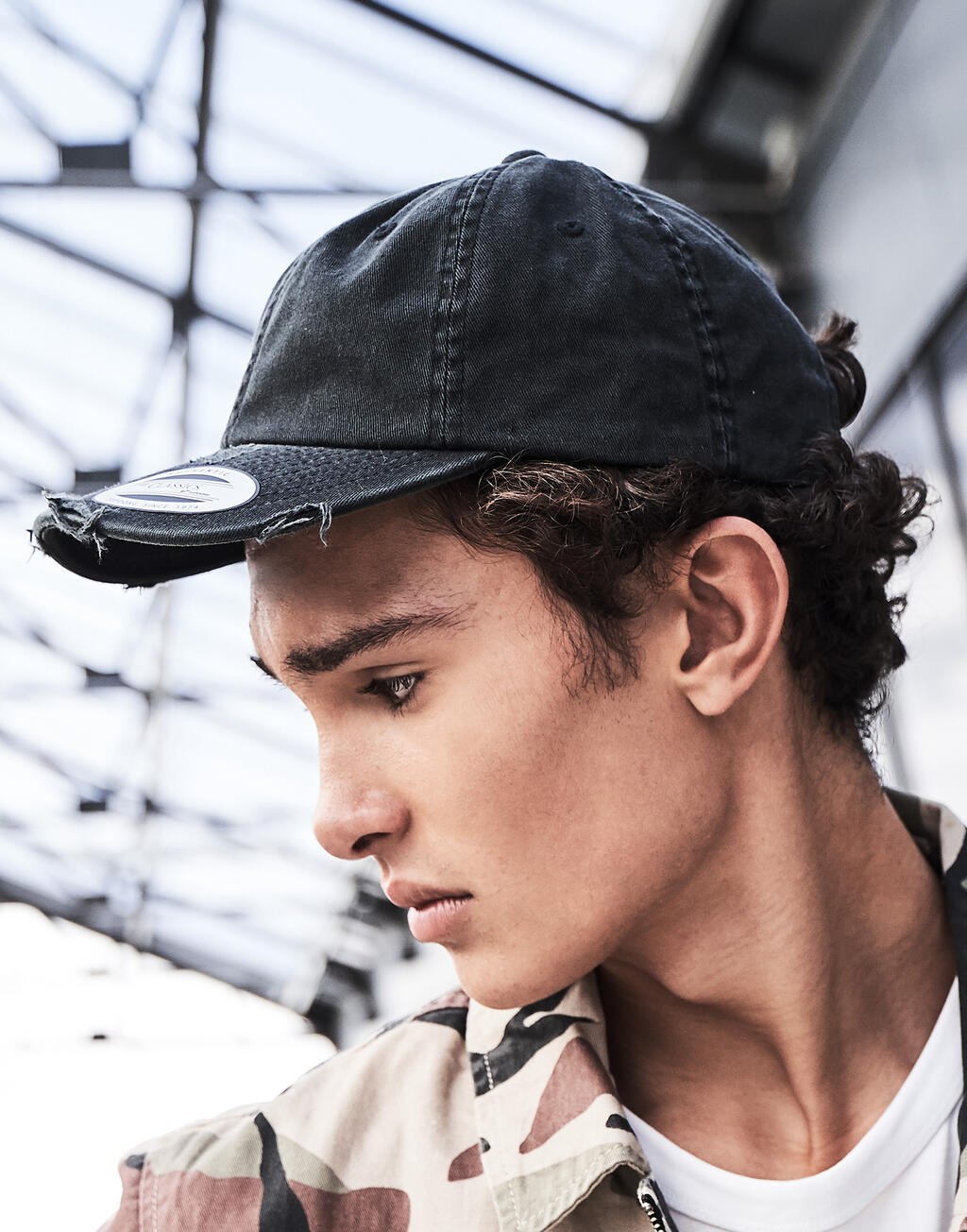 Low Profile Destroyed Cap - Vue 2