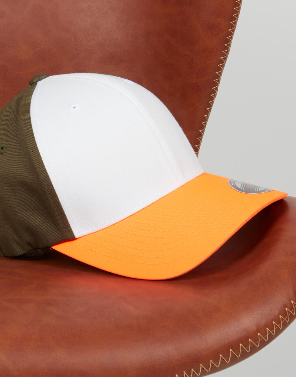 3-Tone Flexfit Cap - Vue 2