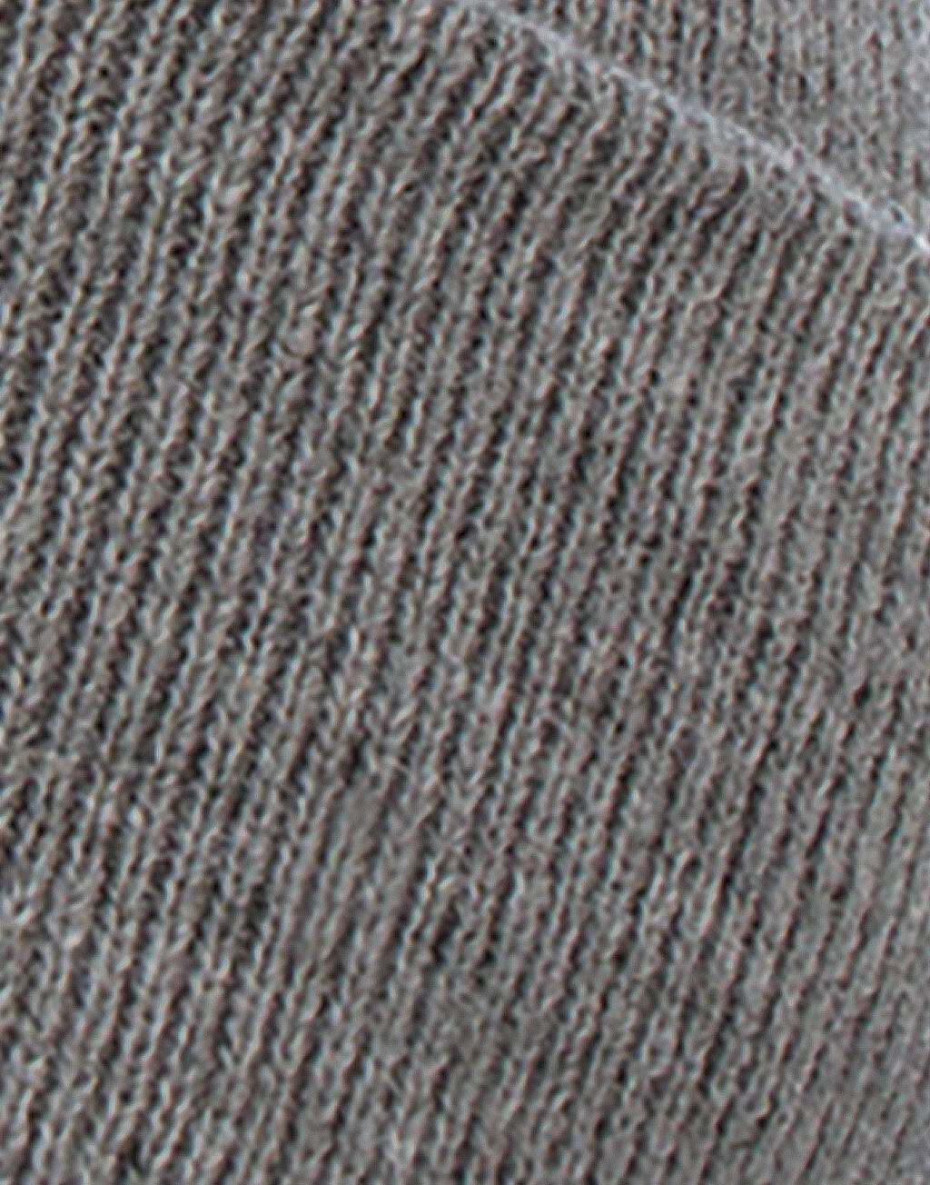 Cuffed Pom Pom Knit Beanie - Vue 3