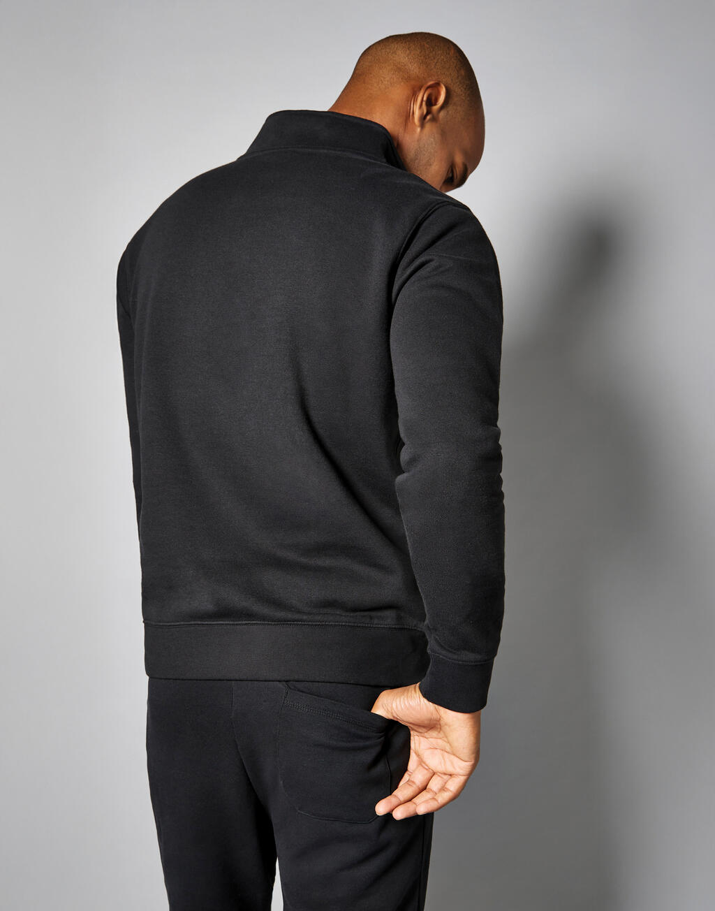 Slim Fit Sweat Pant - Vue 2