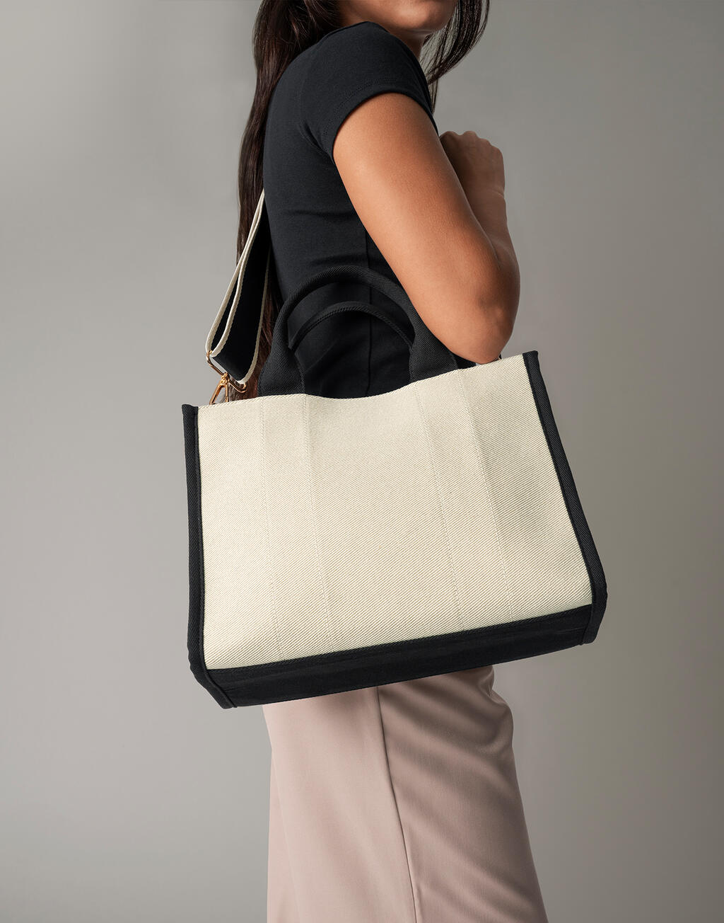 Puerto Medium Tote - Vue 3
