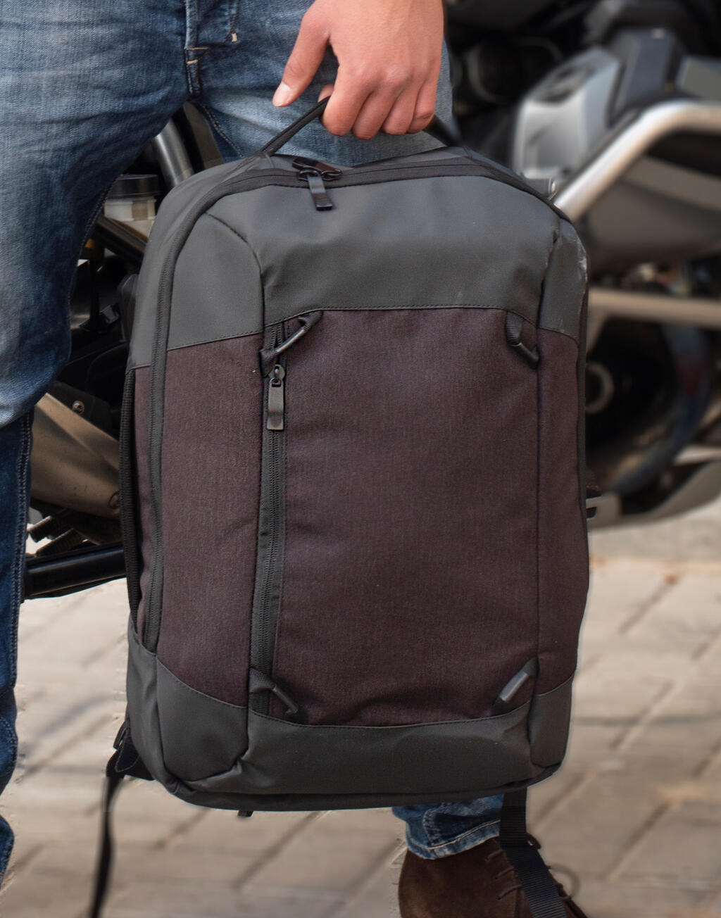 Luxembourg Vital Laptop Backpack - Vue 3