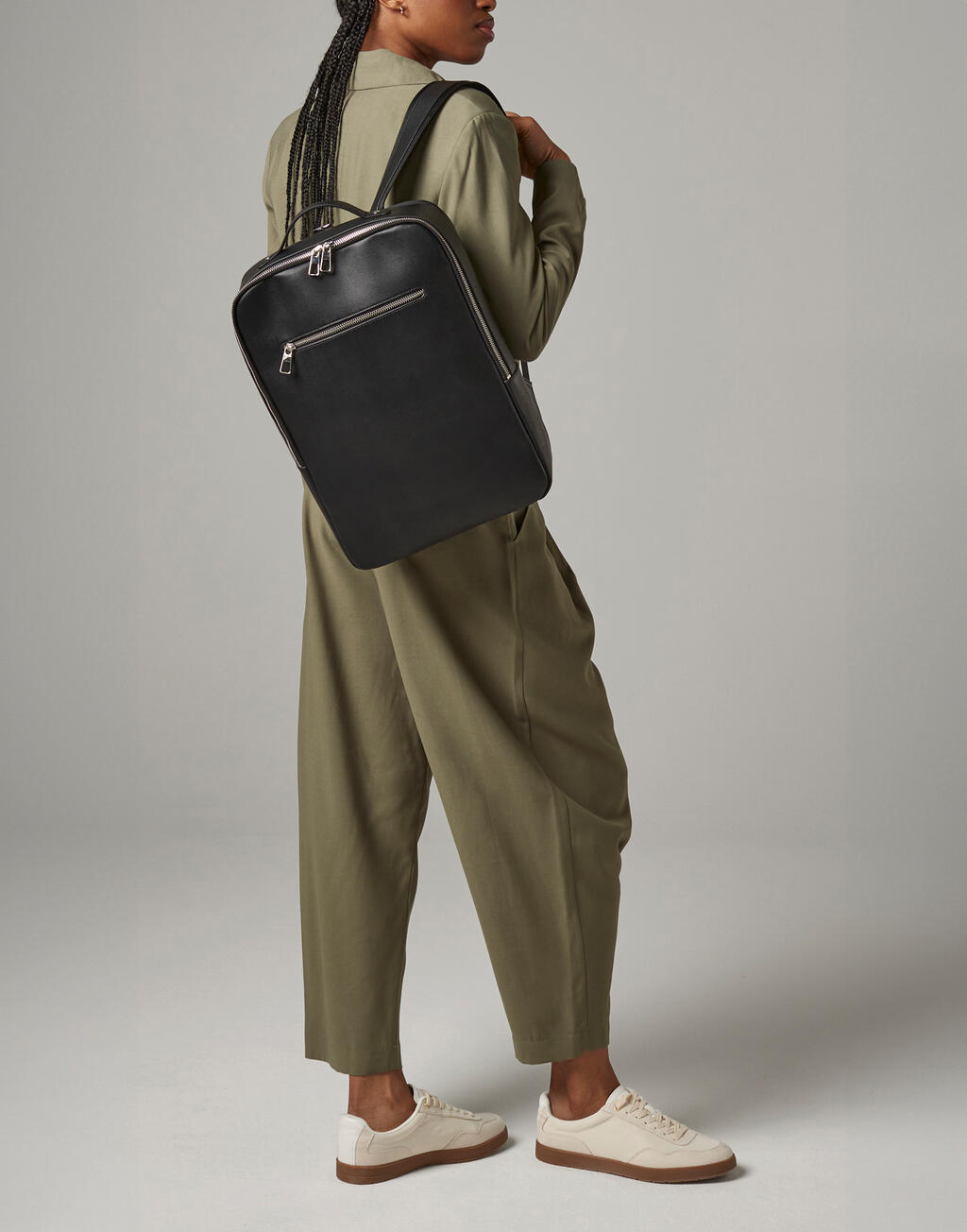 Tailored Luxe Backpack - Vue 2