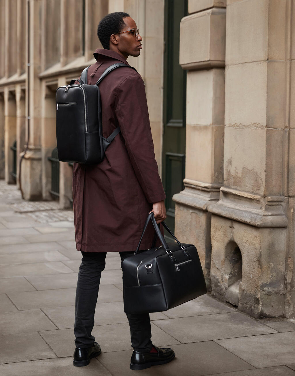 Tailored Luxe Weekender - Vue 4