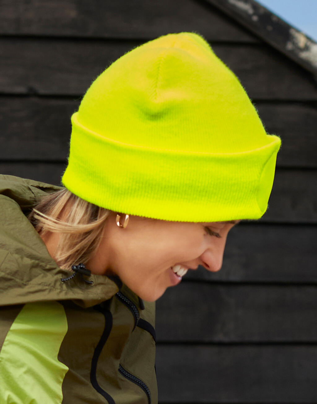 Circular Patch Beanie - Vue 2