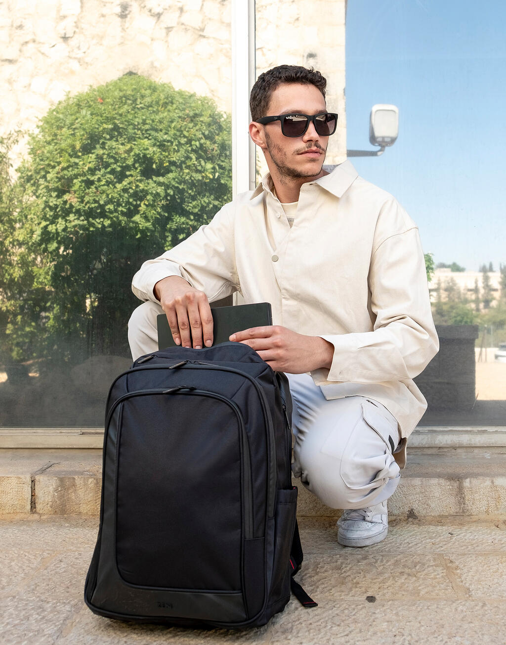 Brooklyn Timeless Laptop Backpack - Vue 2