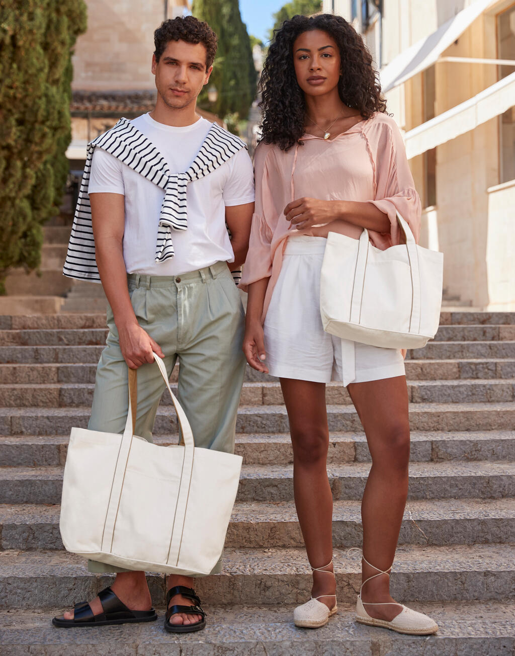 Courtside Large Tote - Vue 2