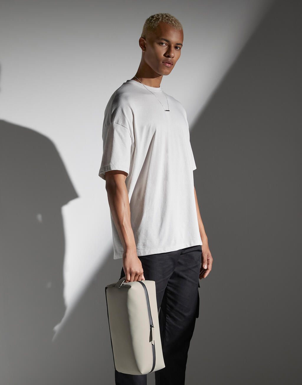 Matte PU Shoe/Accessory Bag - Vue 3