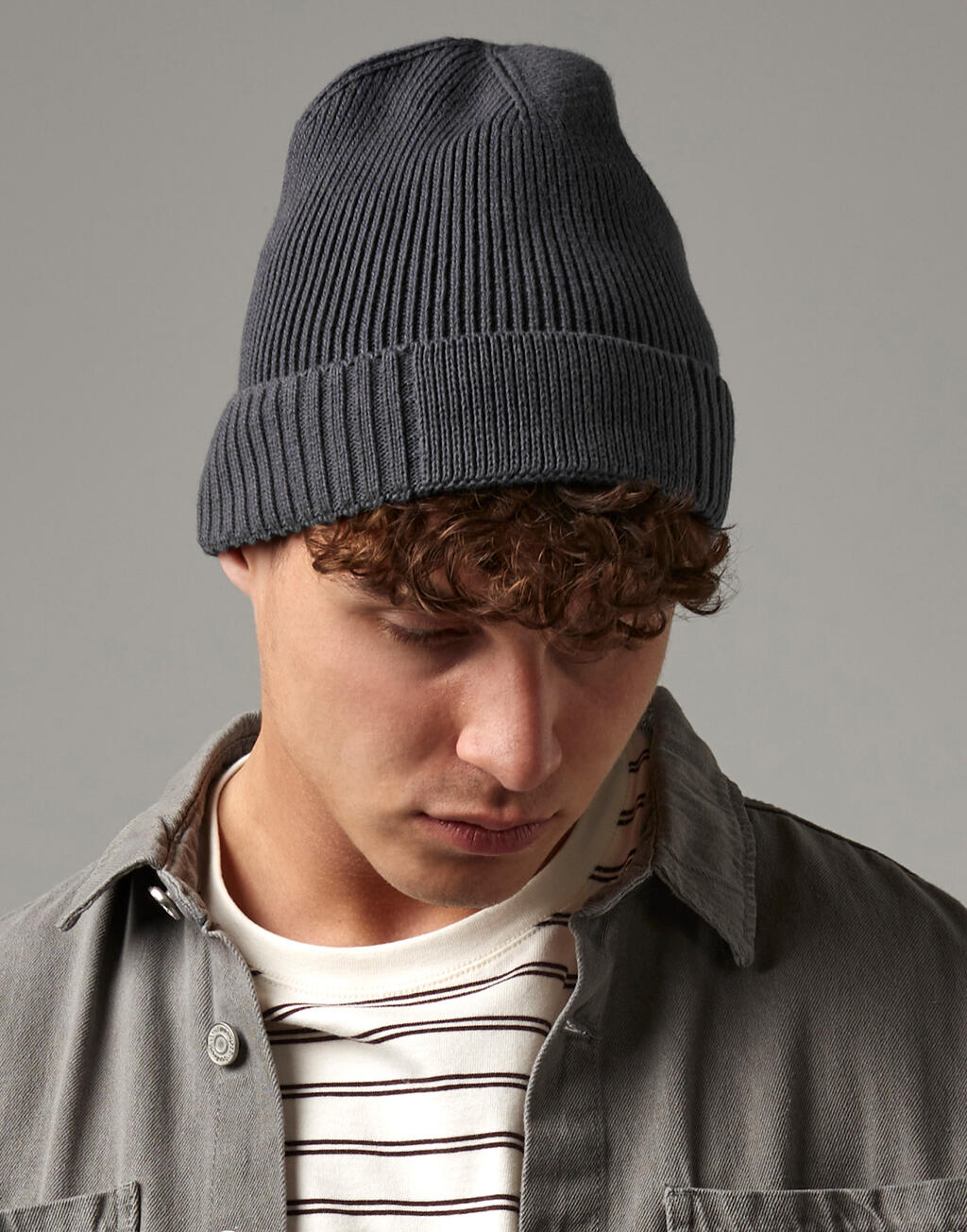 Organic Cotton Engineered Patch Beanie - Vue 5
