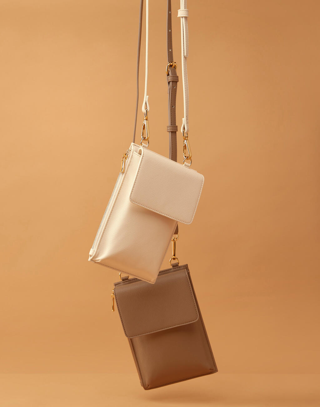 Boutique Cross Body Phone Pouch - Vue 4