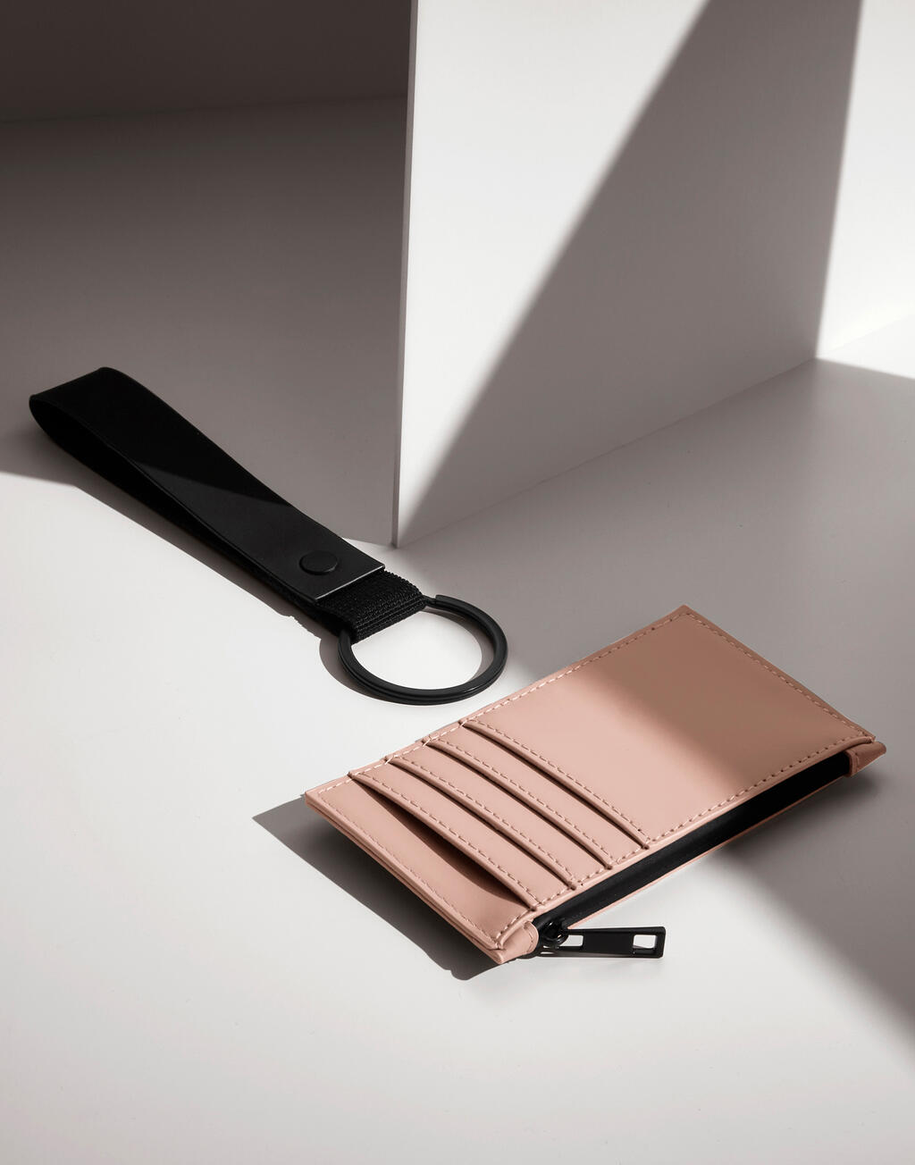 Matte PU Card Holder - Vue 3