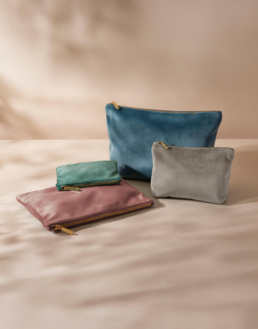 Velvet Accessory Bag - Vue 4